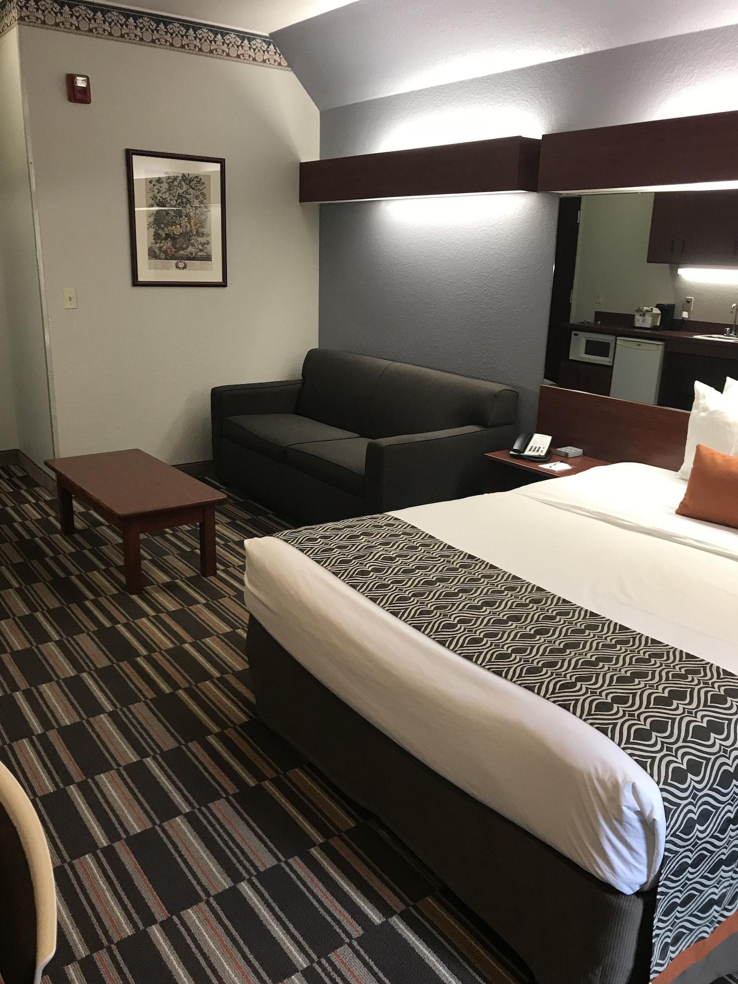 Microtel Inn&Suites Urbandale Esterno foto